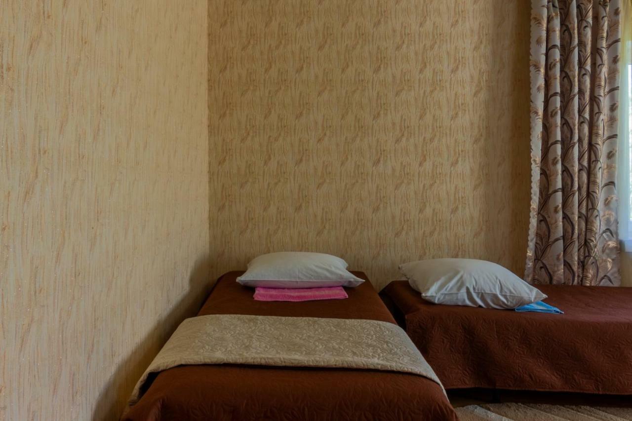 Rooms With Fortetsya View カームヤネツィ・ポジーリシクィイ エクステリア 写真