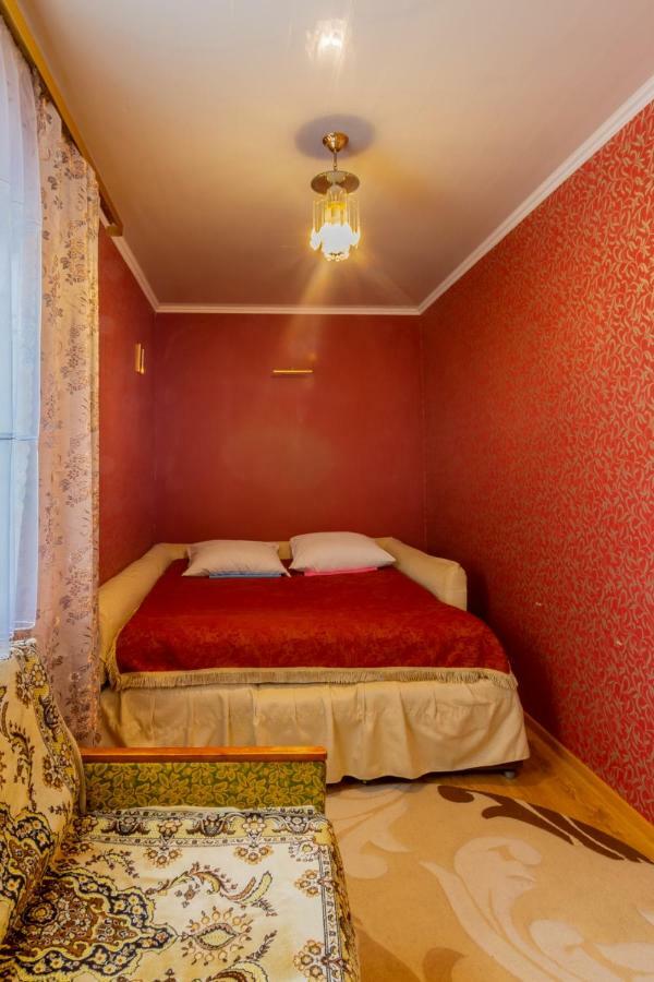 Rooms With Fortetsya View カームヤネツィ・ポジーリシクィイ エクステリア 写真